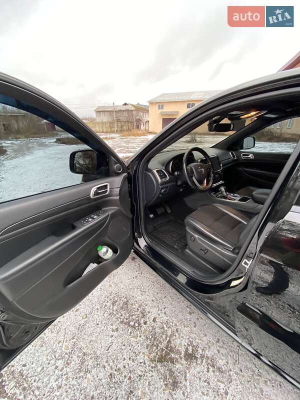 Внедорожник / Кроссовер Jeep Grand Cherokee 2020 в Глухове