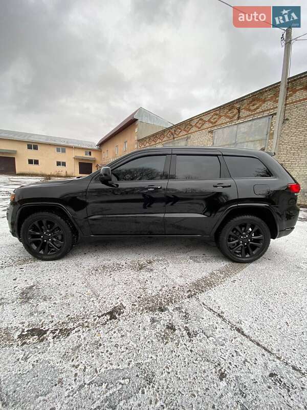 Внедорожник / Кроссовер Jeep Grand Cherokee 2020 в Глухове