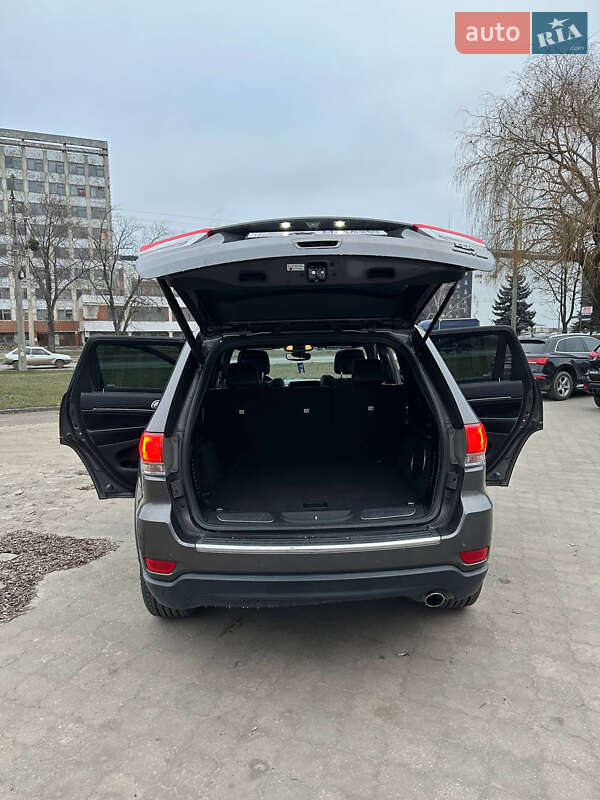 Внедорожник / Кроссовер Jeep Grand Cherokee 2018 в Черкассах