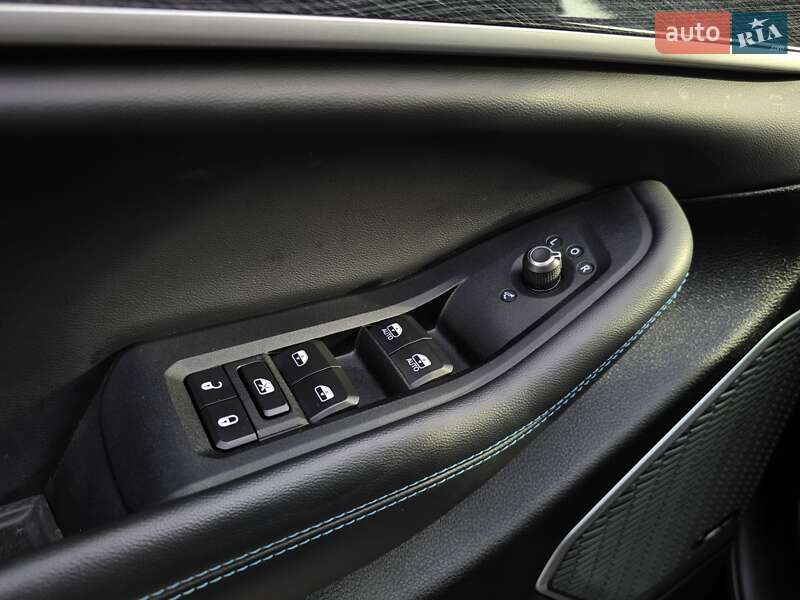 Внедорожник / Кроссовер Jeep Grand Cherokee 2022 в Киеве