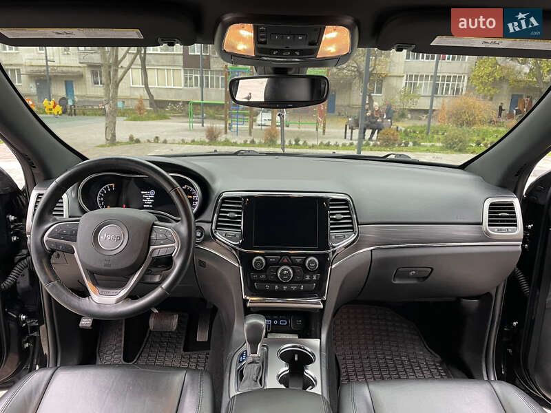 Внедорожник / Кроссовер Jeep Grand Cherokee 2021 в Киеве