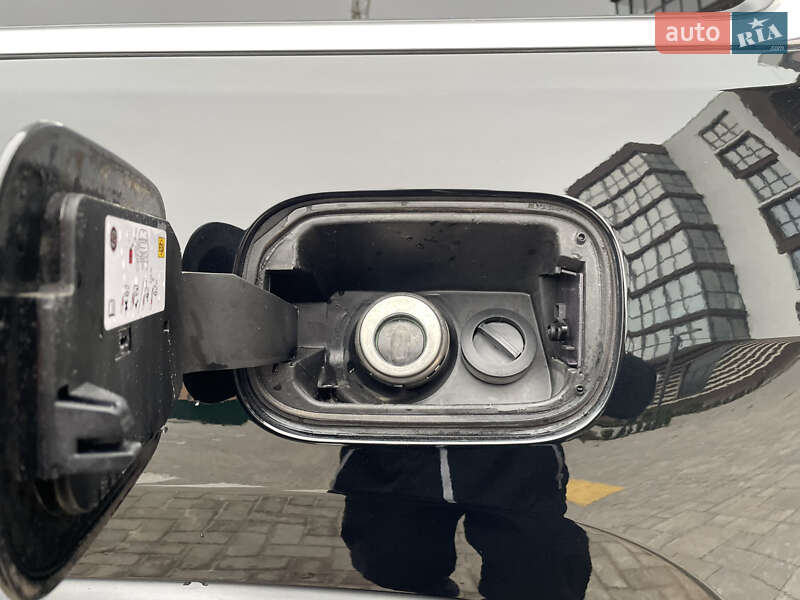 Внедорожник / Кроссовер Jeep Grand Cherokee 2021 в Киеве