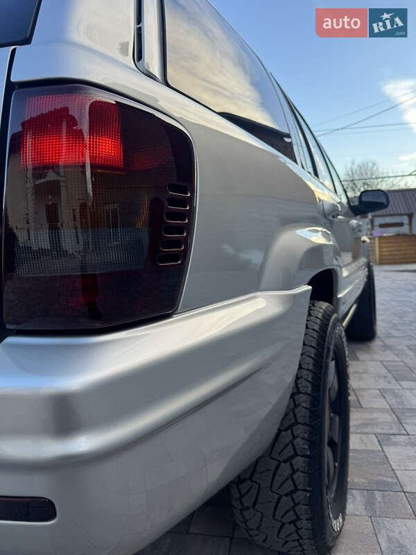 Позашляховик / Кросовер Jeep Grand Cherokee 2004 в Мукачевому фото 23 Позашляховик / Кросовер Jeep Grand Cherokee 2004 в Мукачевому