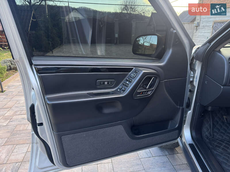Позашляховик / Кросовер Jeep Grand Cherokee 2004 в Мукачевому фото 27 Позашляховик / Кросовер Jeep Grand Cherokee 2004 в Мукачевому