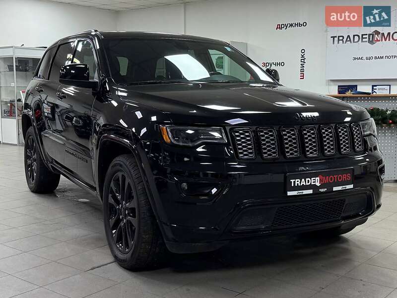 Внедорожник / Кроссовер Jeep Grand Cherokee 2020 в Киеве