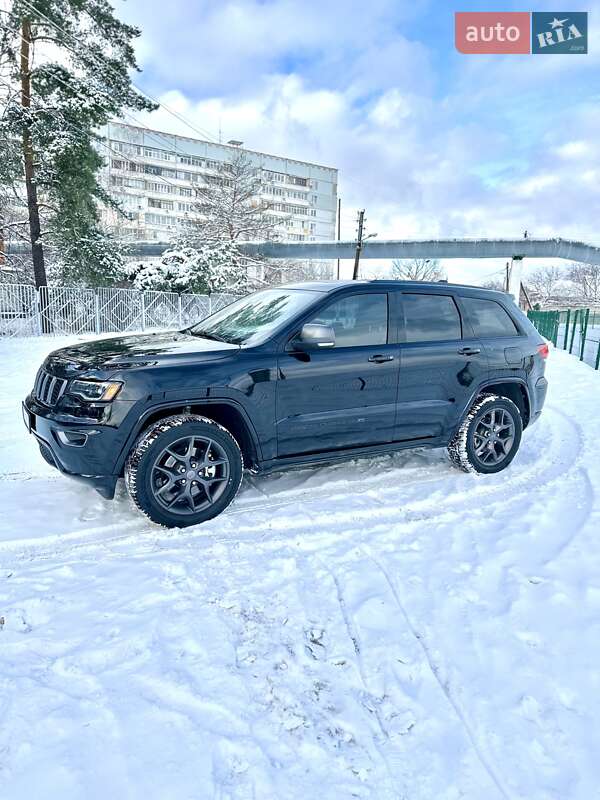 Jeep Grand Cherokee 2021