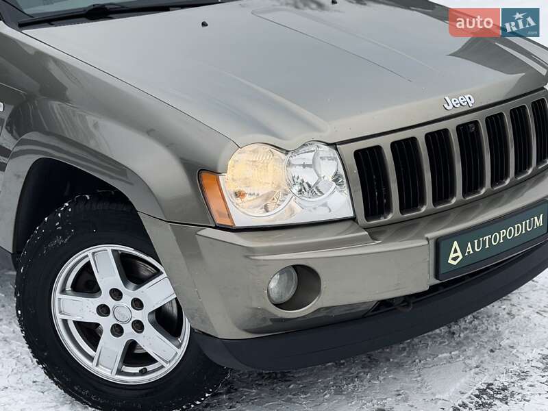 Внедорожник / Кроссовер Jeep Grand Cherokee 2005 в Киеве