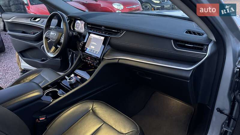 Внедорожник / Кроссовер Jeep Grand Cherokee 2022 в Киеве