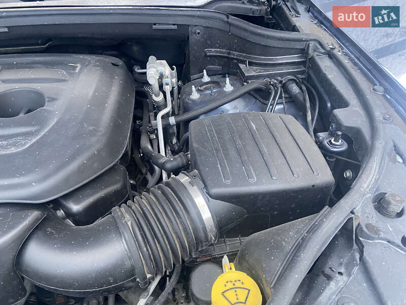 Позашляховик / Кросовер Jeep Grand Cherokee 2019 в Львові фото 28 Позашляховик / Кросовер Jeep Grand Cherokee 2019 в Львові