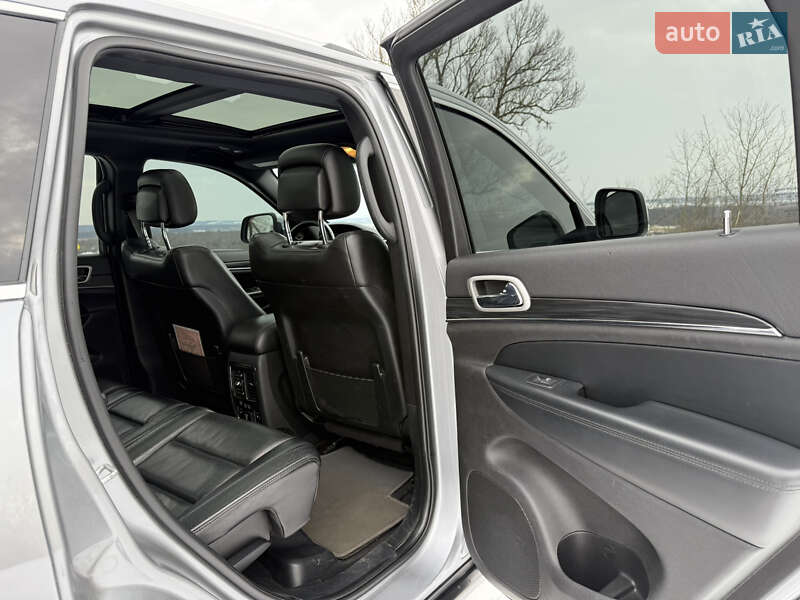 Внедорожник / Кроссовер Jeep Grand Cherokee 2021 в Ромнах