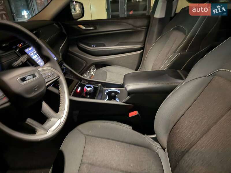 Внедорожник / Кроссовер Jeep Grand Cherokee 2023 в Львове