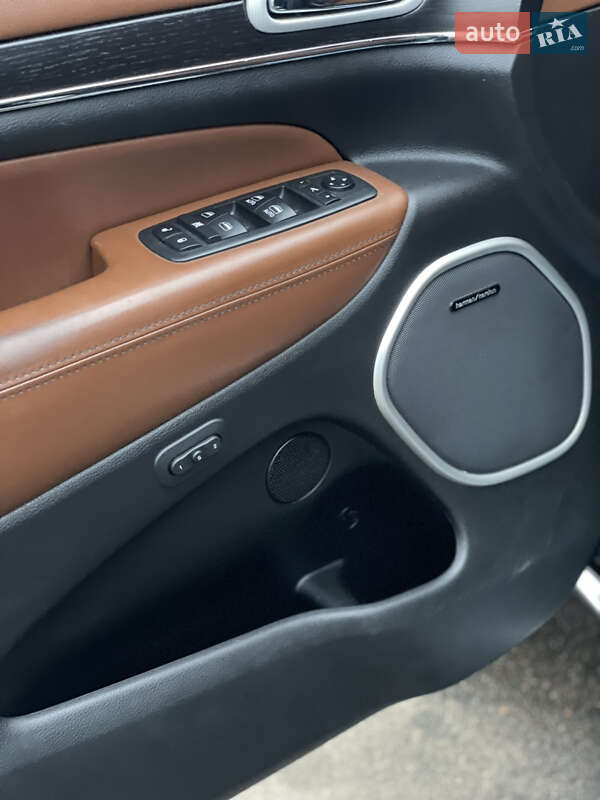Внедорожник / Кроссовер Jeep Grand Cherokee 2018 в Доманевке фото 10 Внедорожник / Кроссовер Jeep Grand Cherokee 2018 в Доманевке
