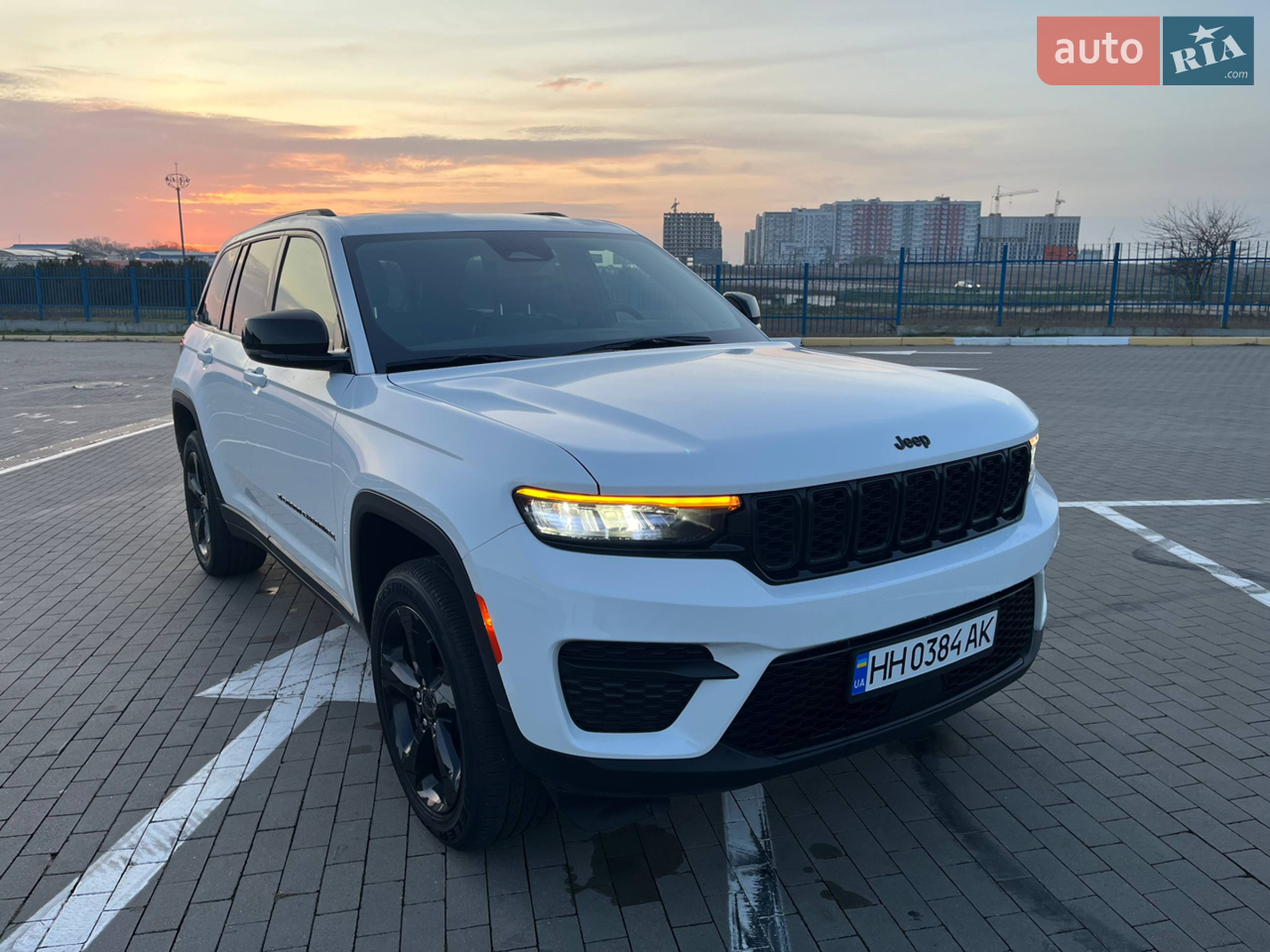 2023 Jeep Grand Cherokee - мініатюра 37