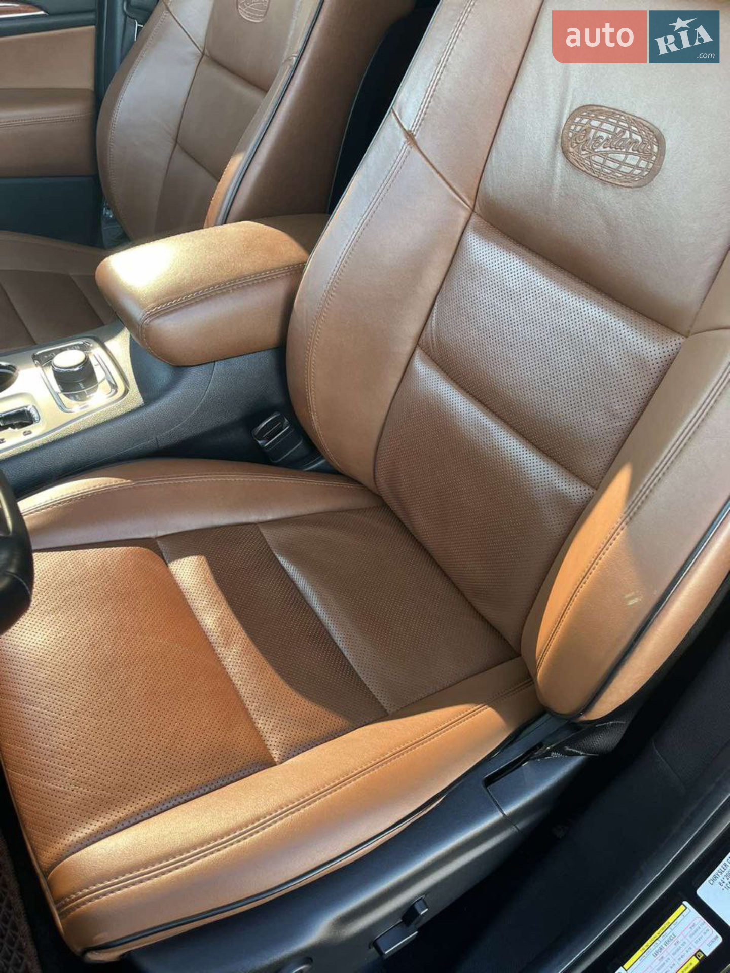 2012 Jeep Grand Cherokee - мініатюра 21
