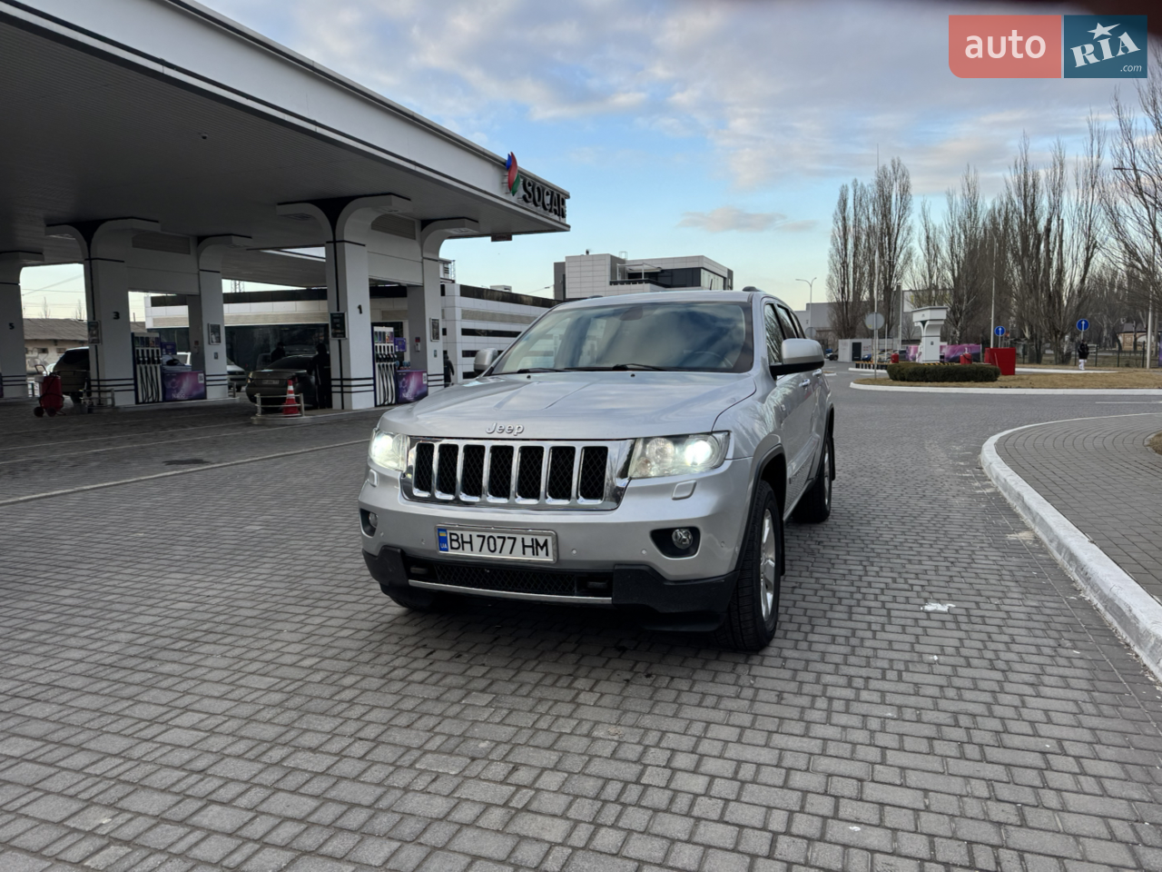 2011 Jeep Grand Cherokee - мініатюра 23
