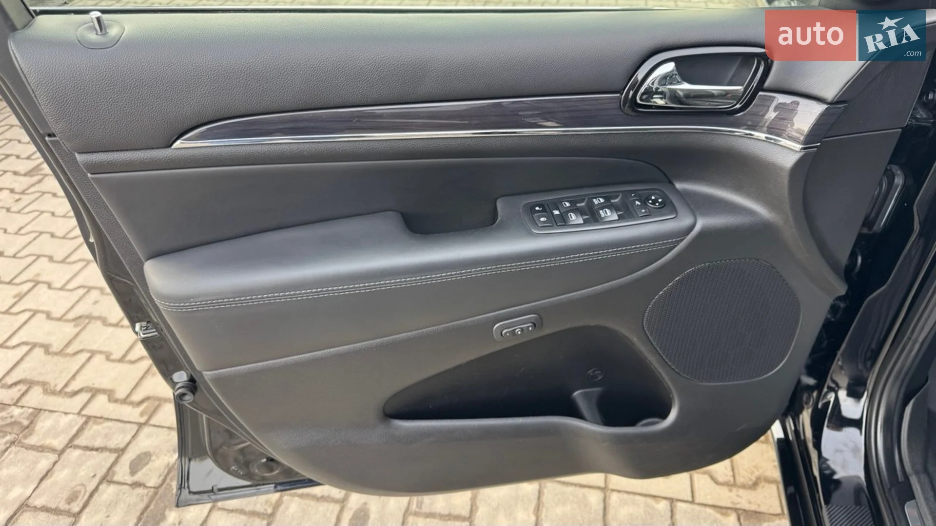 2021 Jeep Grand Cherokee - мініатюра 40