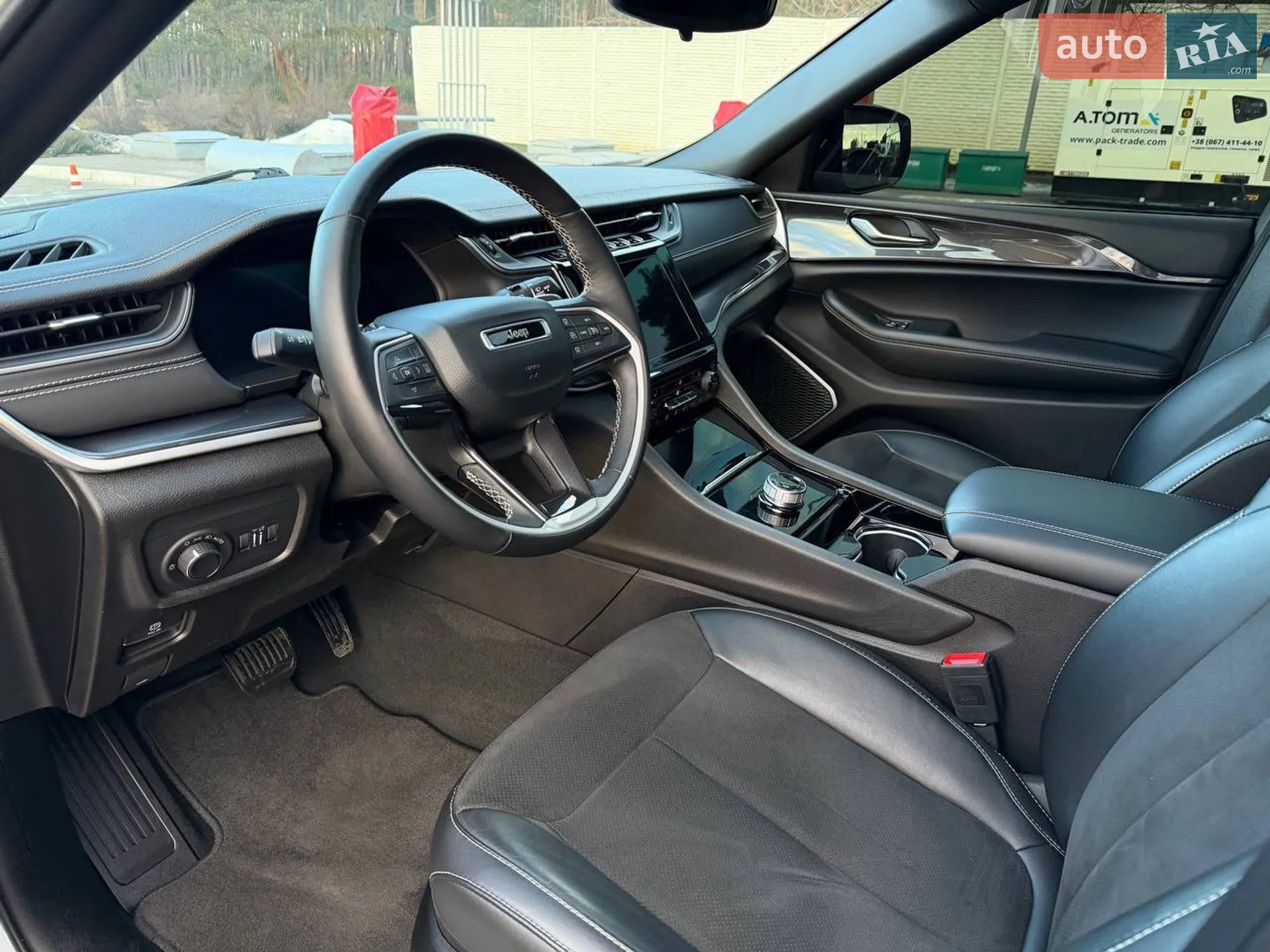 2022 Jeep Grand Cherokee - мініатюра 21