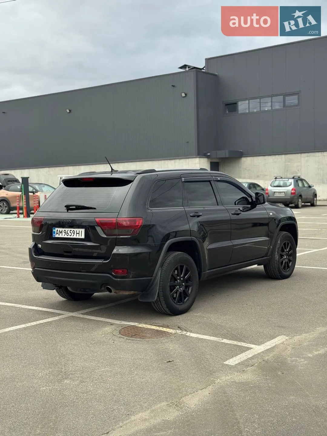 2011 Jeep Grand Cherokee - мініатюра 6