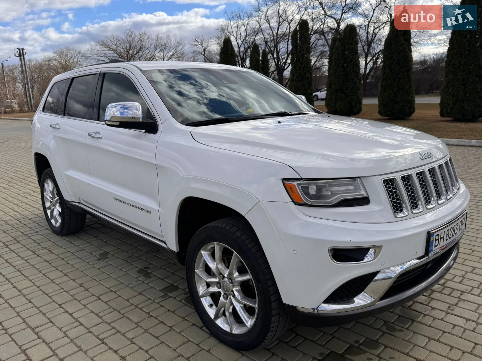 2013 Jeep Grand Cherokee - мініатюра 4