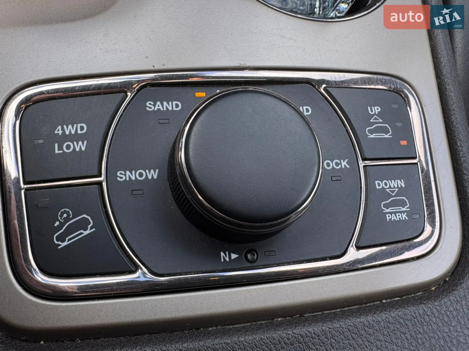 2013 Jeep Grand Cherokee - мініатюра 37