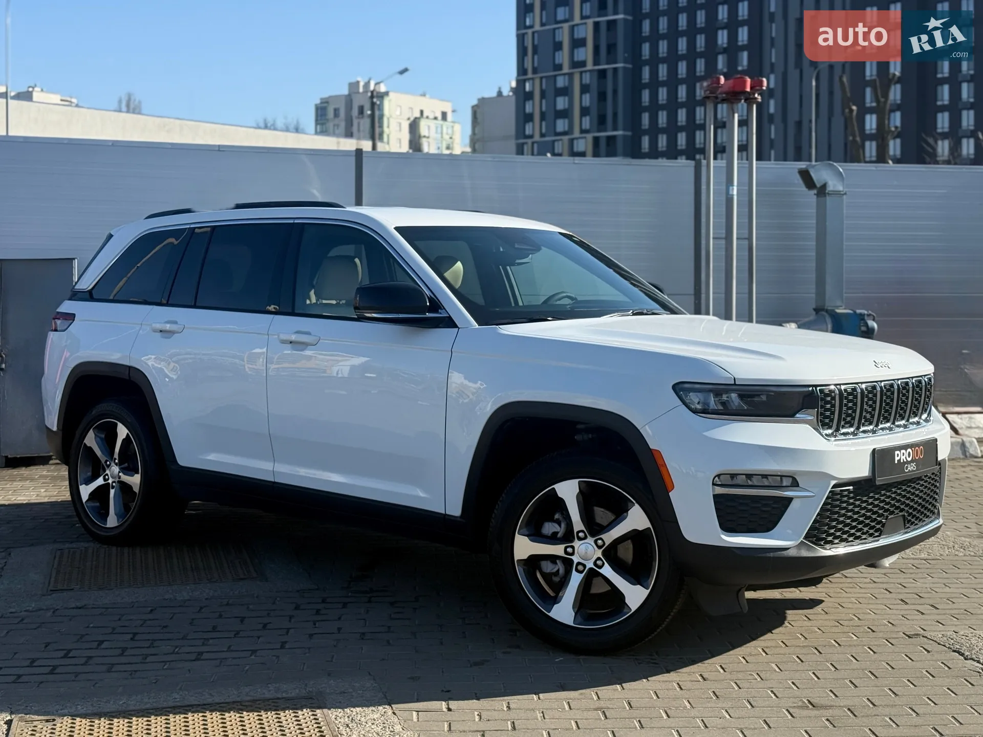 2024 Jeep Grand Cherokee - мініатюра 8
