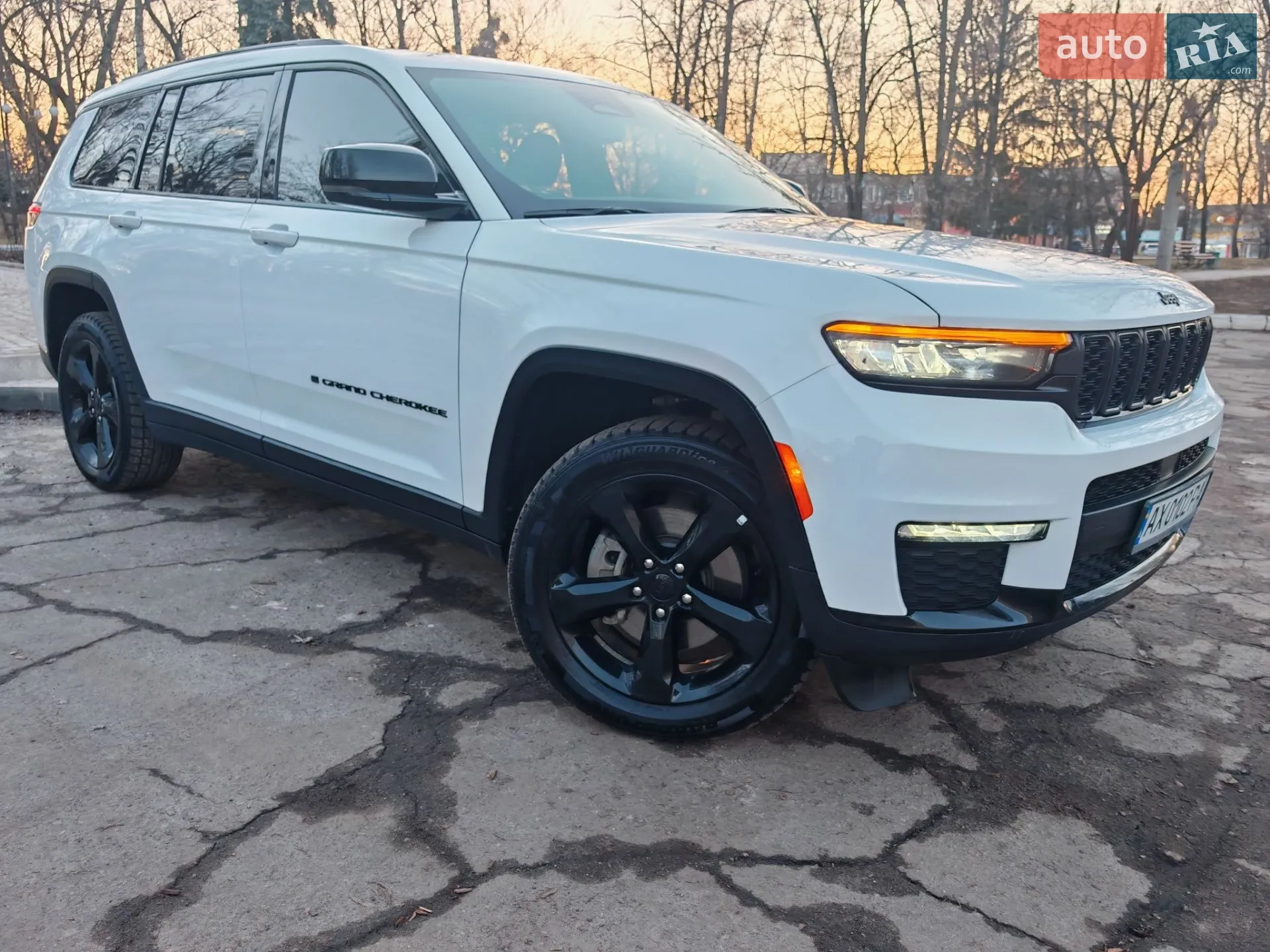 2024 Jeep Grand Cherokee - мініатюра 2