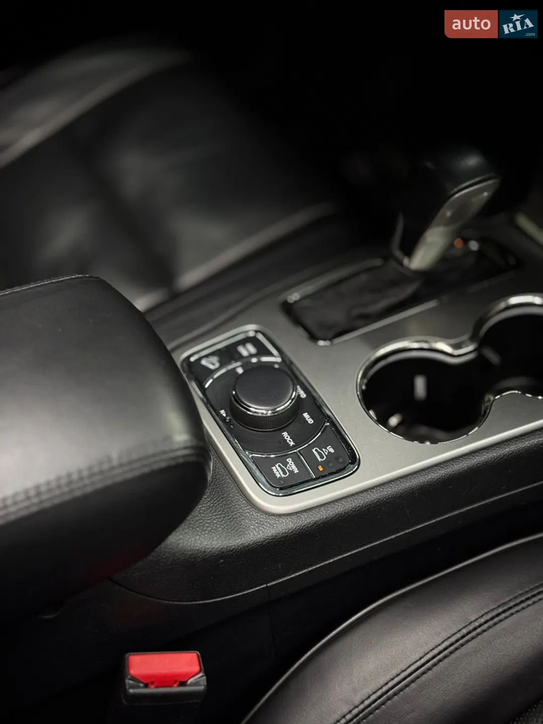2018 Jeep Grand Cherokee - мініатюра 12
