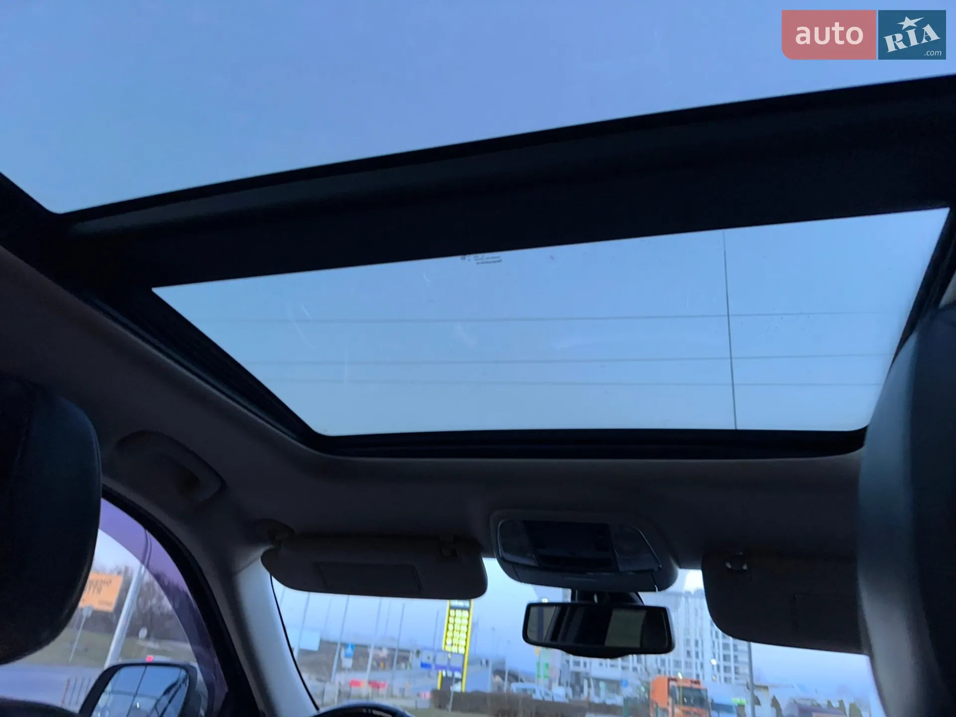 2011 Jeep Grand Cherokee - мініатюра 17