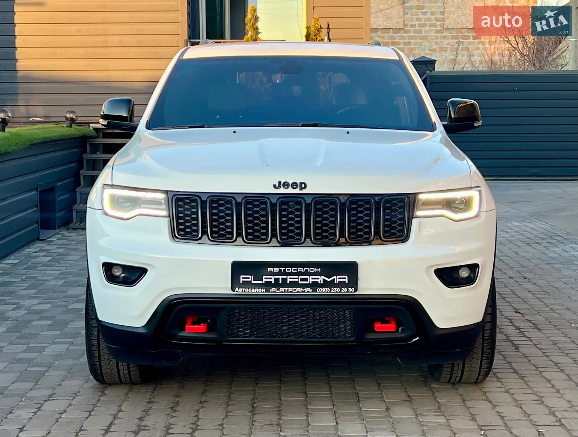 2018 Jeep Grand Cherokee - мініатюра 3