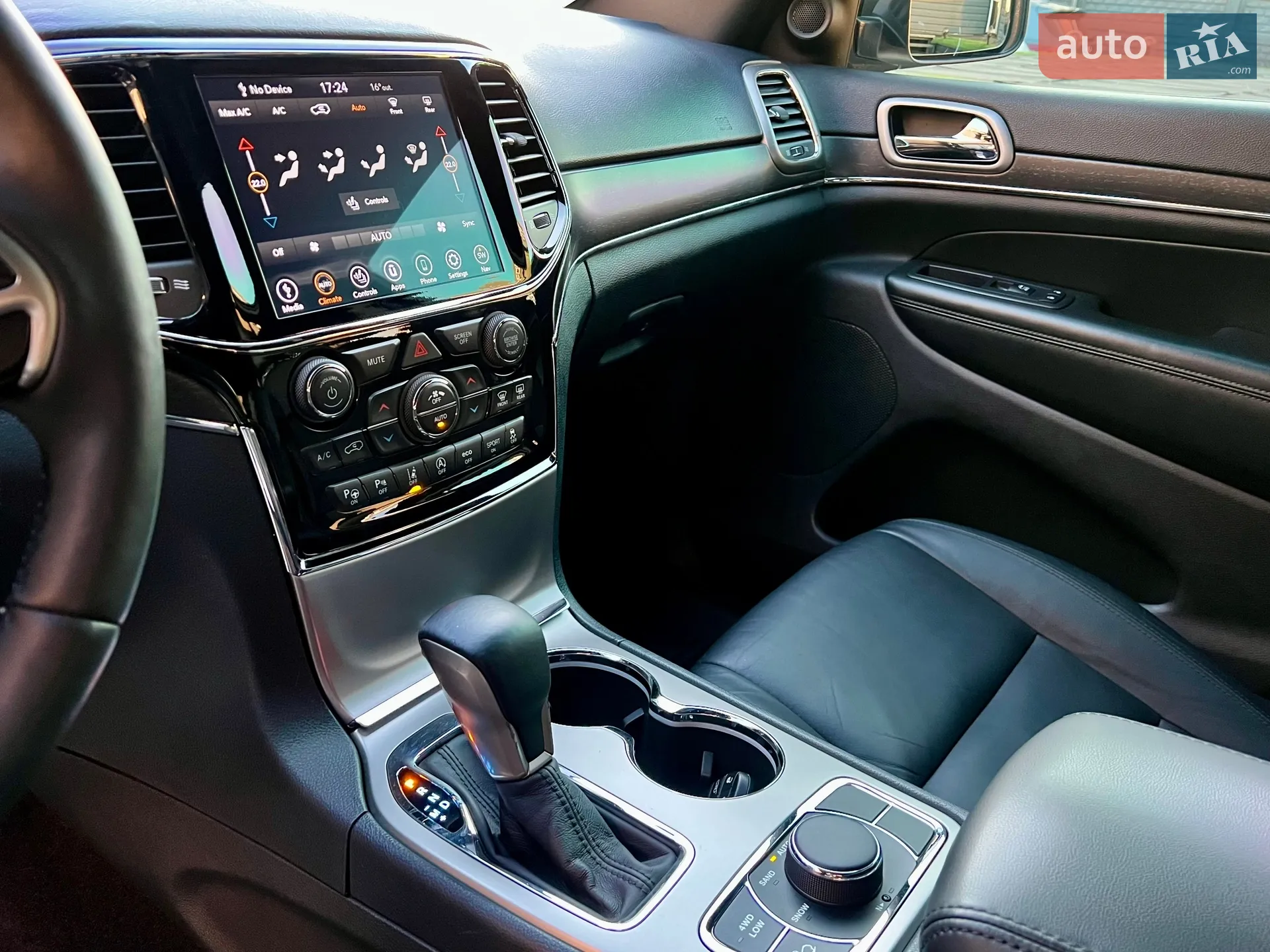 2018 Jeep Grand Cherokee - мініатюра 14