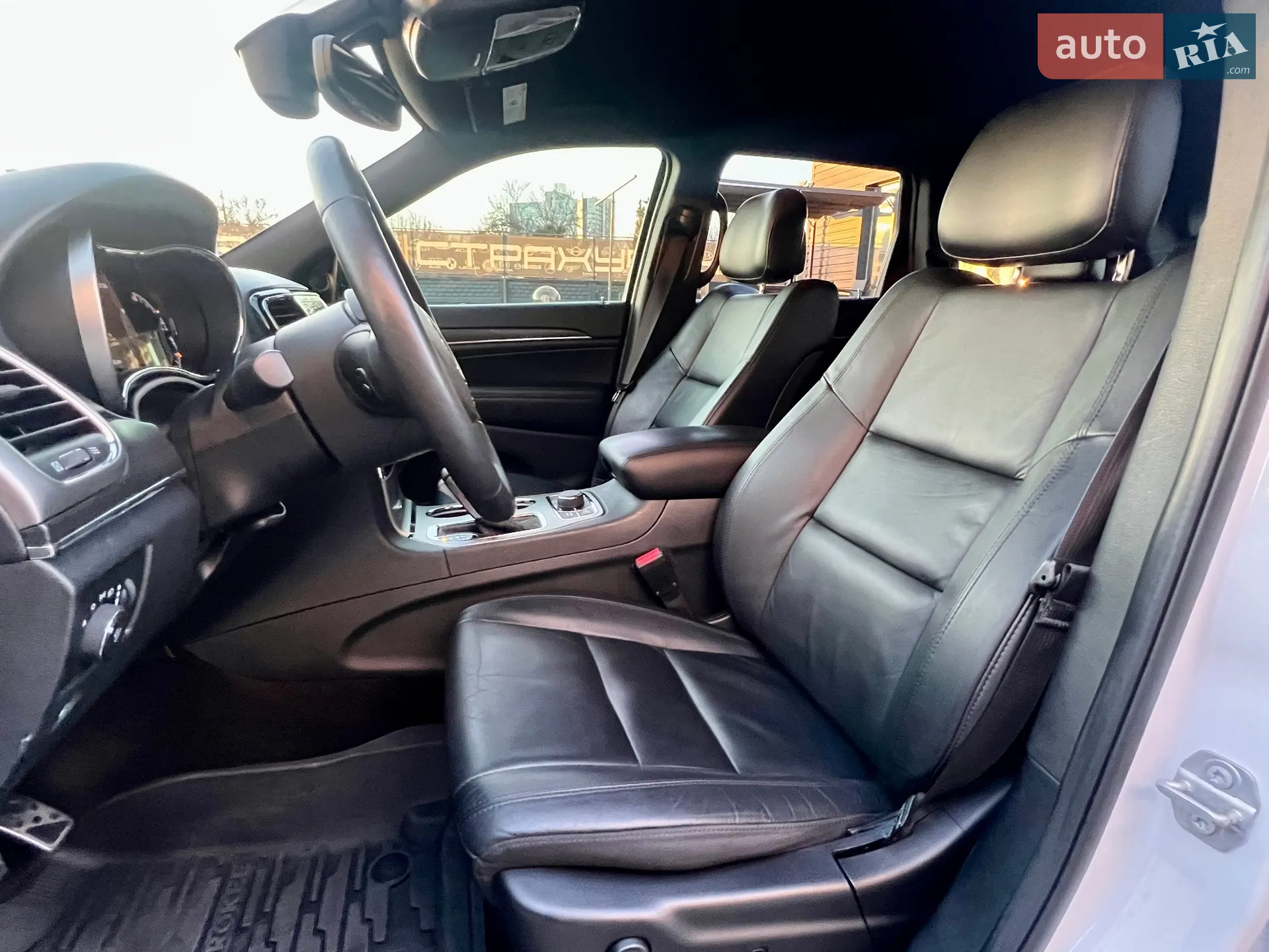 2018 Jeep Grand Cherokee - мініатюра 17