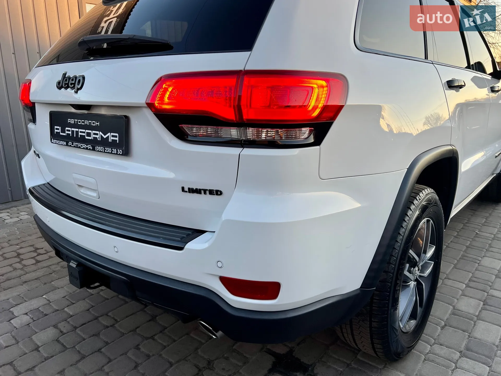 2018 Jeep Grand Cherokee - мініатюра 31