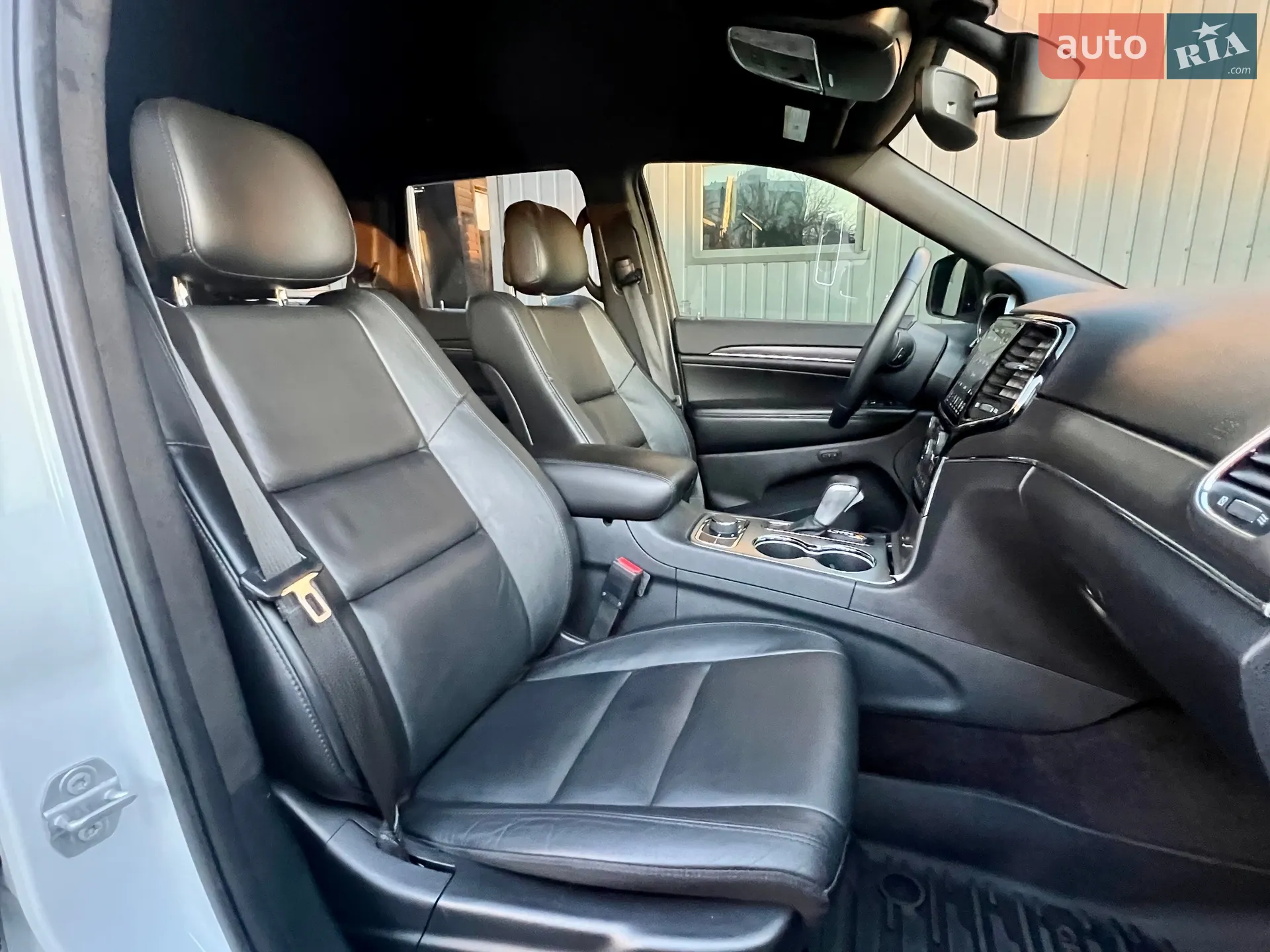 2018 Jeep Grand Cherokee - мініатюра 44