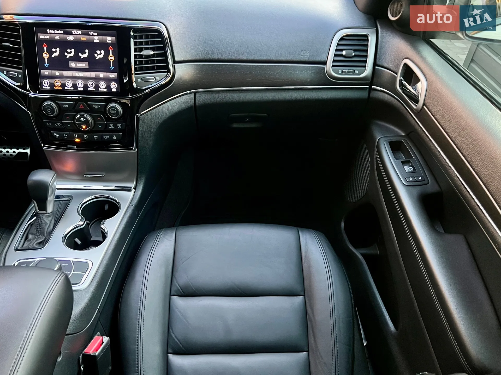 2018 Jeep Grand Cherokee - мініатюра 55