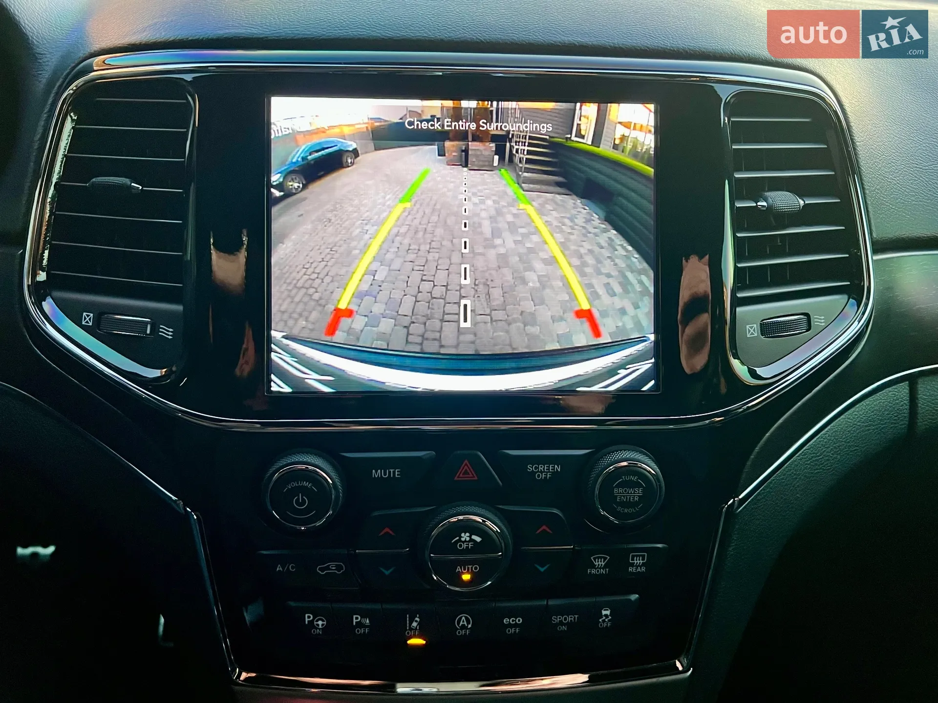 2018 Jeep Grand Cherokee - мініатюра 59