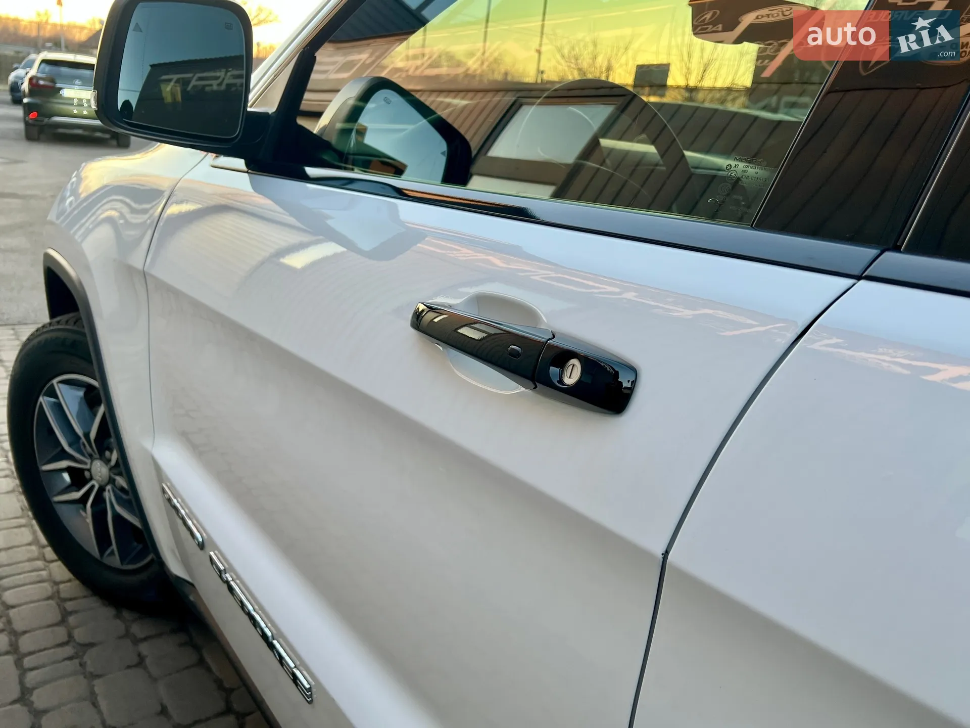 2018 Jeep Grand Cherokee - мініатюра 65