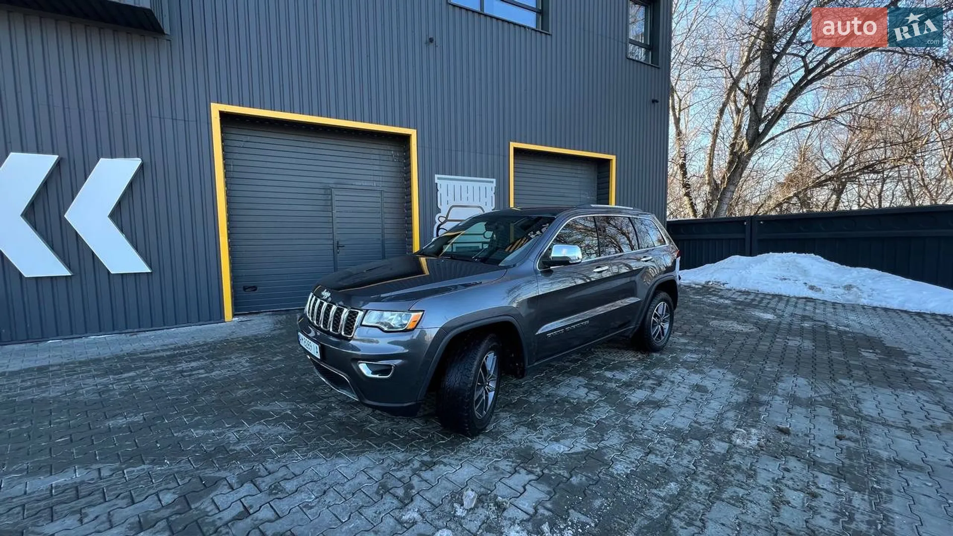 2019 Jeep Grand Cherokee - фото 1