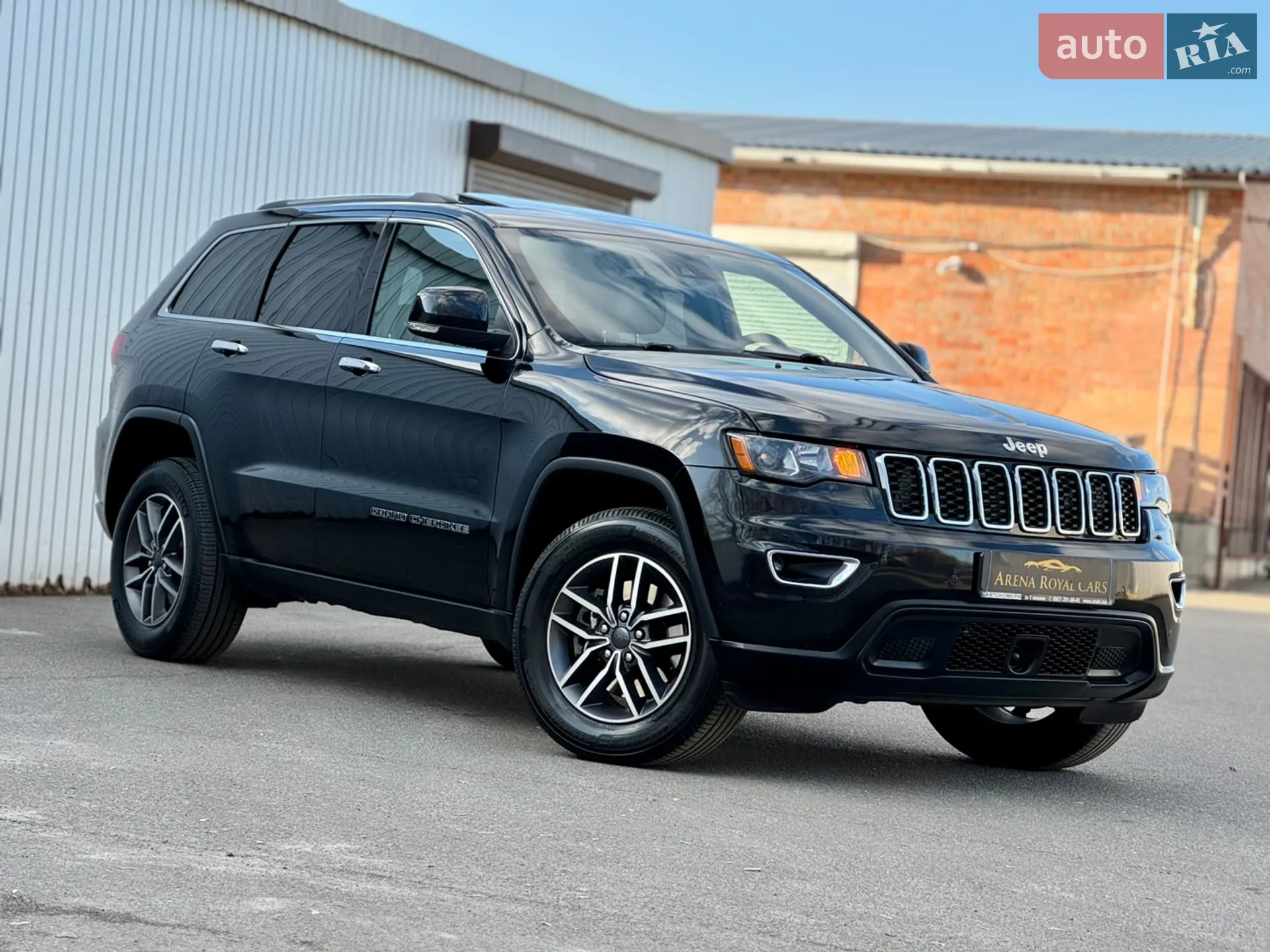 2020 Jeep Grand Cherokee - фото 1