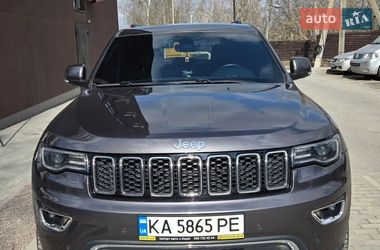 Внедорожник / Кроссовер Jeep Grand Cherokee 2017 в Киеве