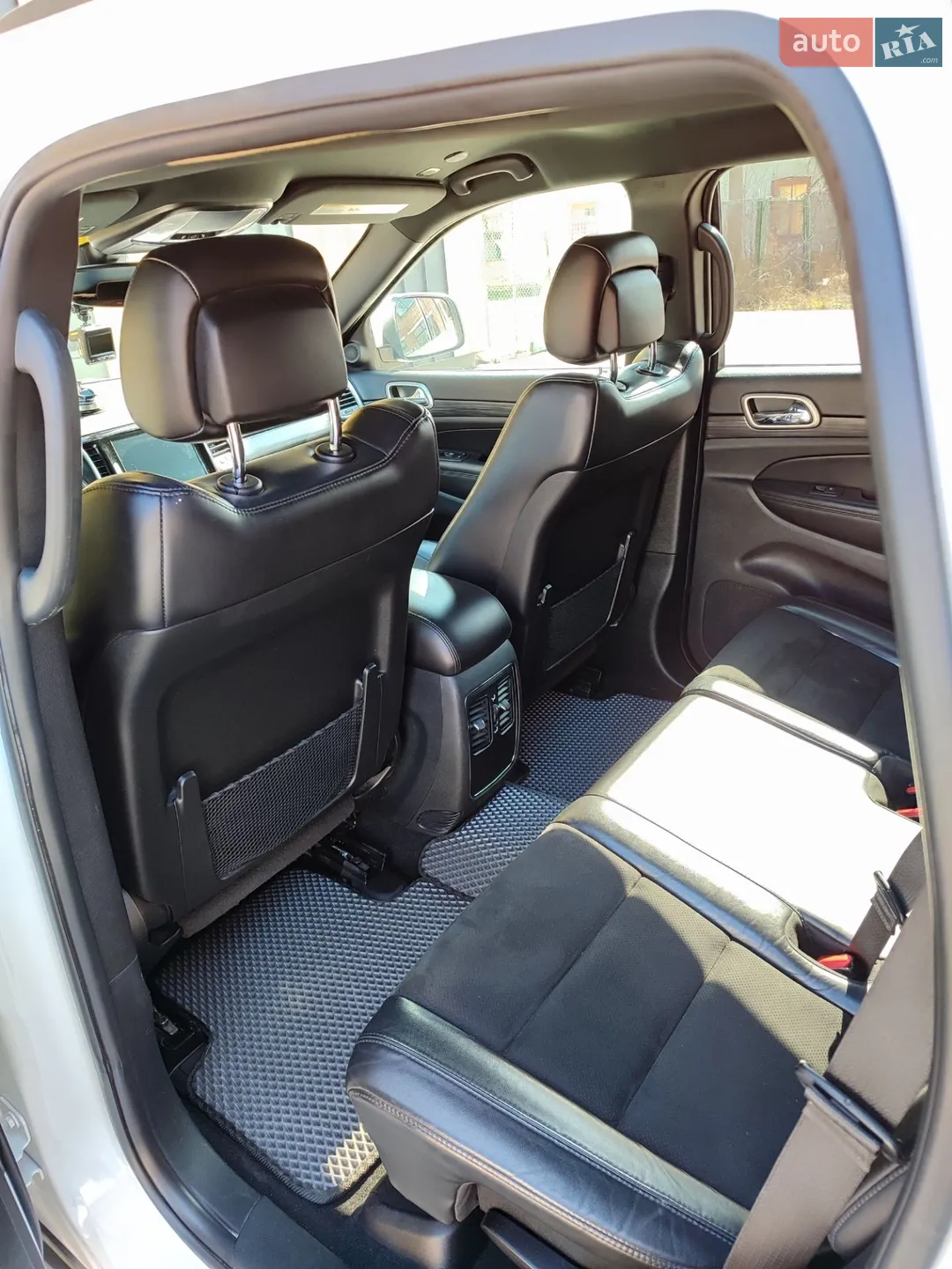 2019 Jeep Grand Cherokee - мініатюра 38