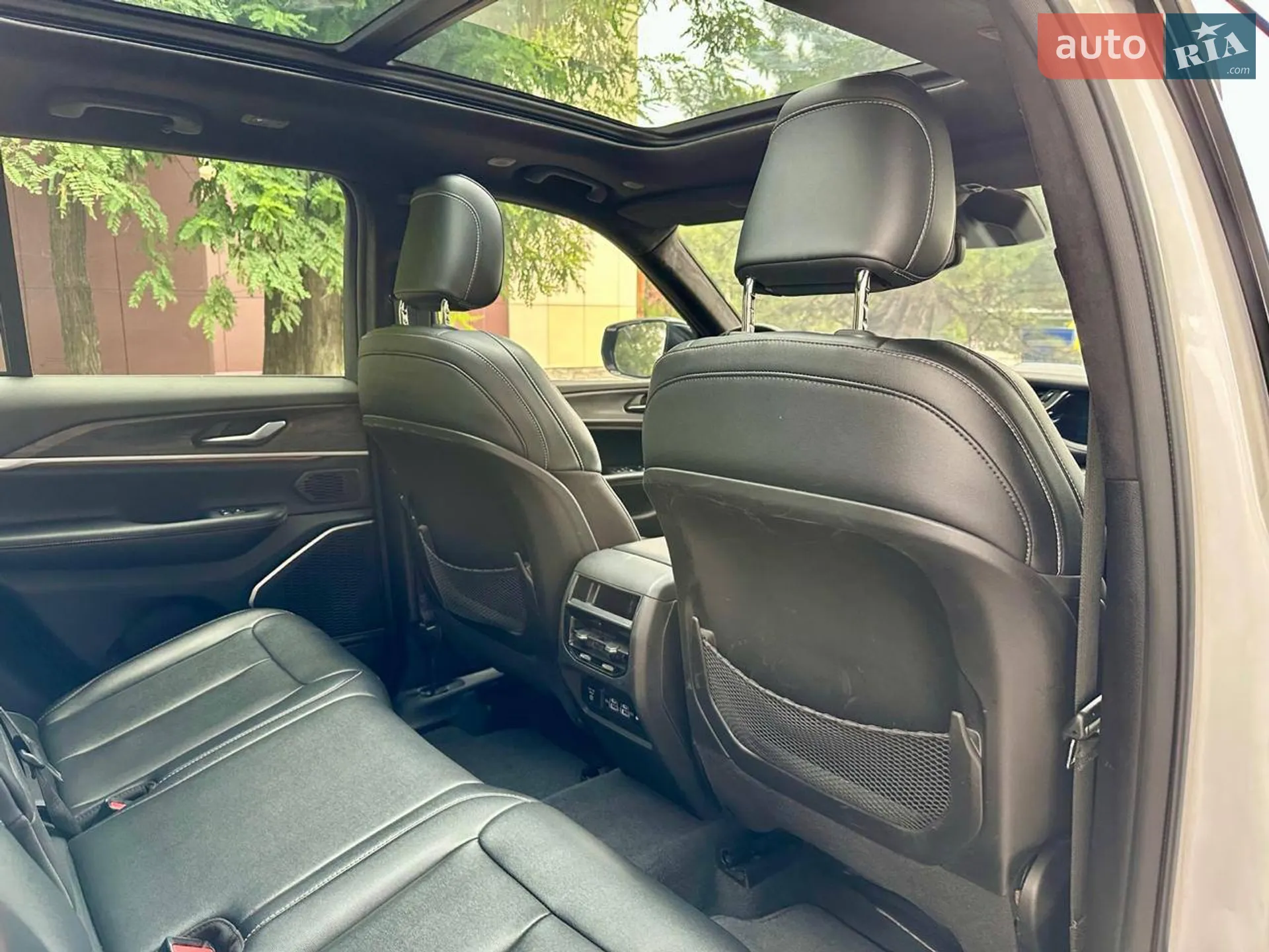 2023 Jeep Grand Cherokee - мініатюра 17