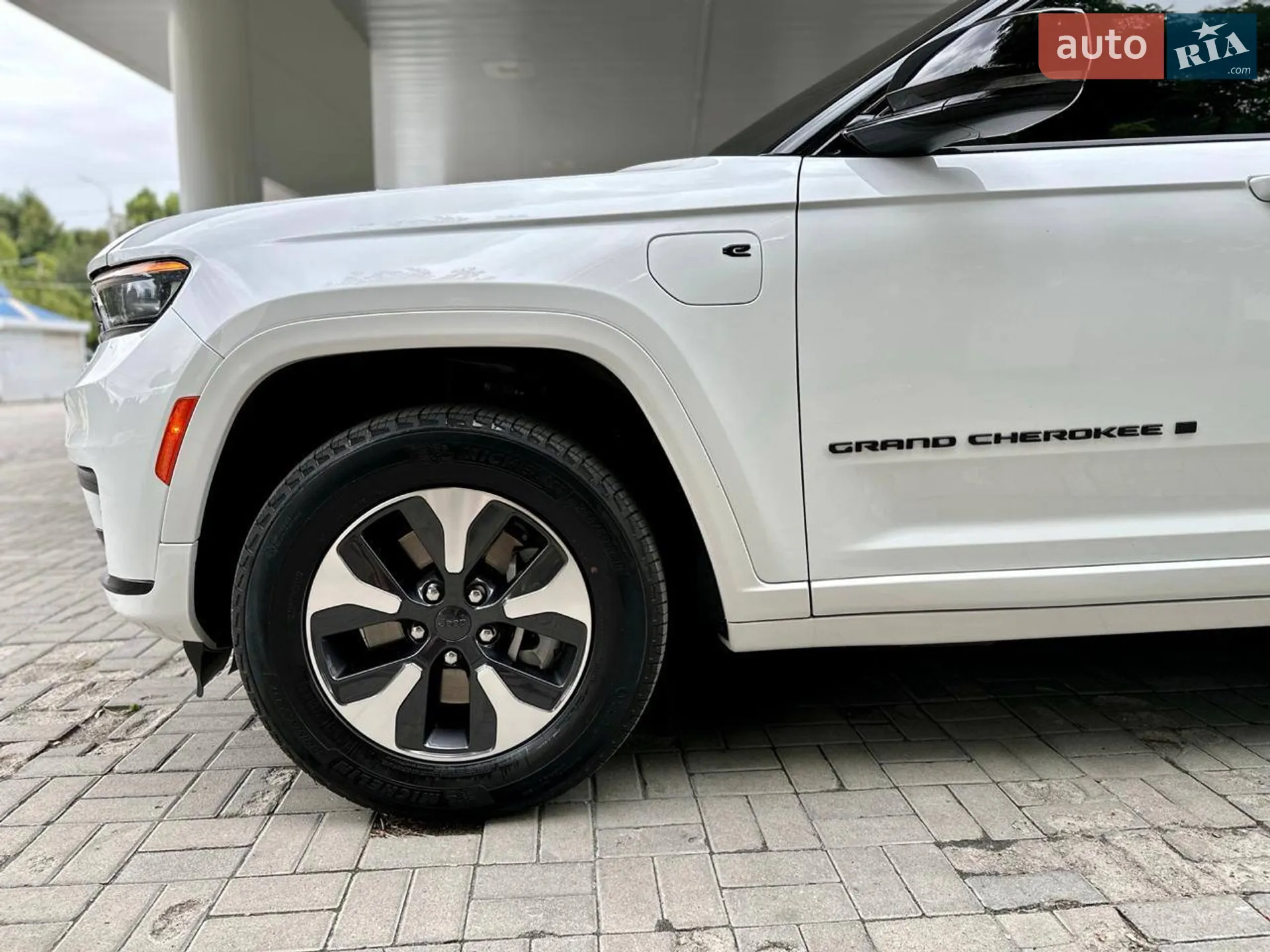 2023 Jeep Grand Cherokee - мініатюра 34