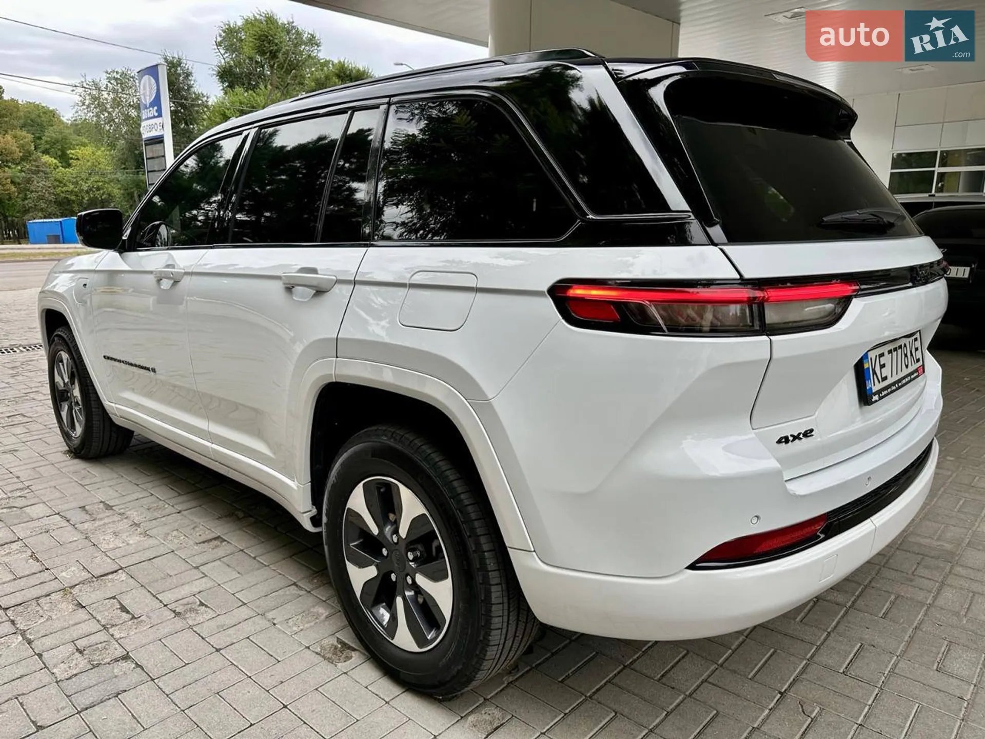 2023 Jeep Grand Cherokee - мініатюра 38