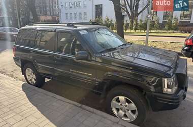 Внедорожник / Кроссовер Jeep Grand Cherokee 1995 в Черкассах