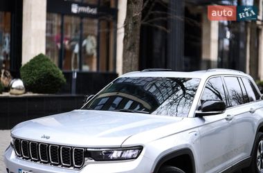 Позашляховик / Кросовер Jeep Grand Cherokee 2022 в Івано-Франківську