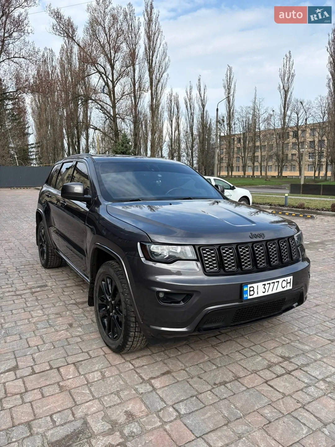2020 Jeep Grand Cherokee - мініатюра 2