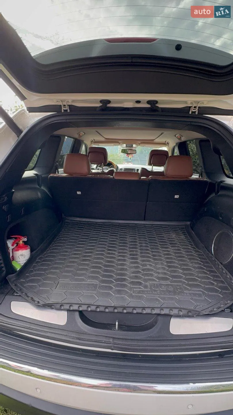2011 Jeep Grand Cherokee - мініатюра 9