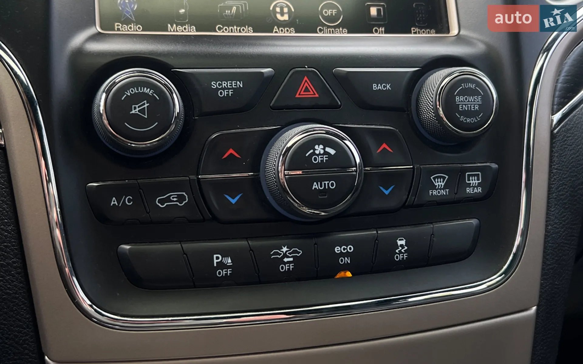 2014 Jeep Grand Cherokee - мініатюра 16