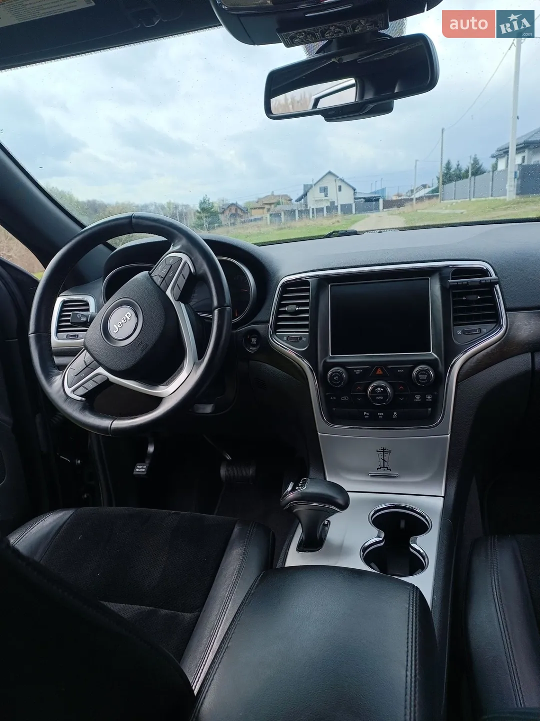 Jeep Grand Cherokee 2015 VIN 1C4RJFAG3FC224793 фото оголошення 9 з 20