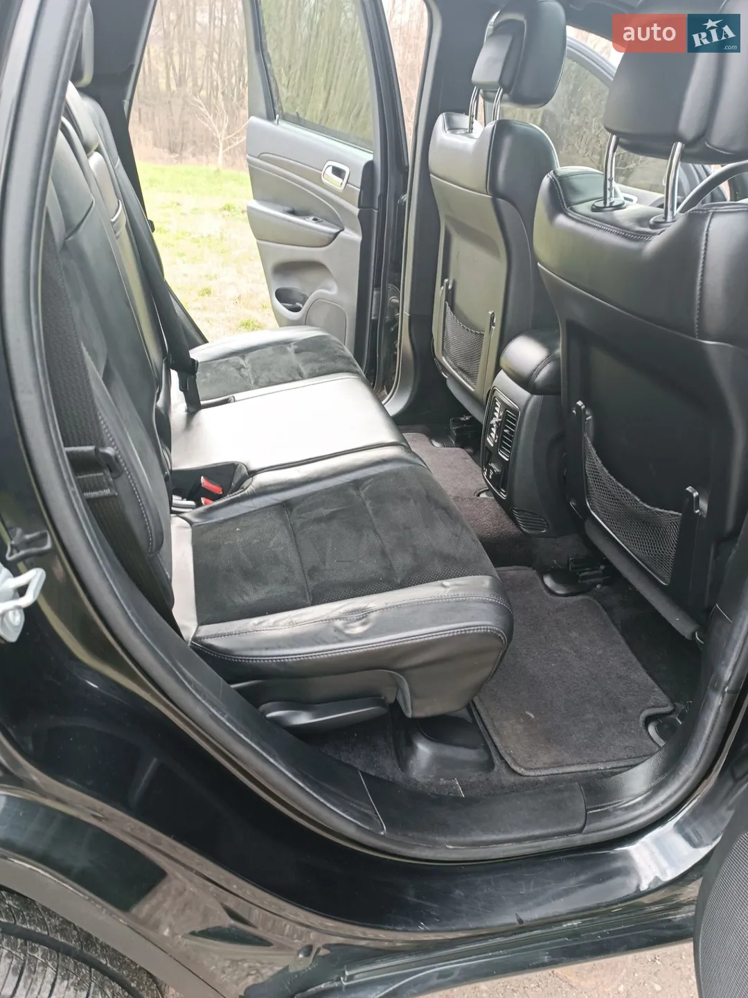 Jeep Grand Cherokee 2015 VIN 1C4RJFAG3FC224793 фото оголошення 13 з 20